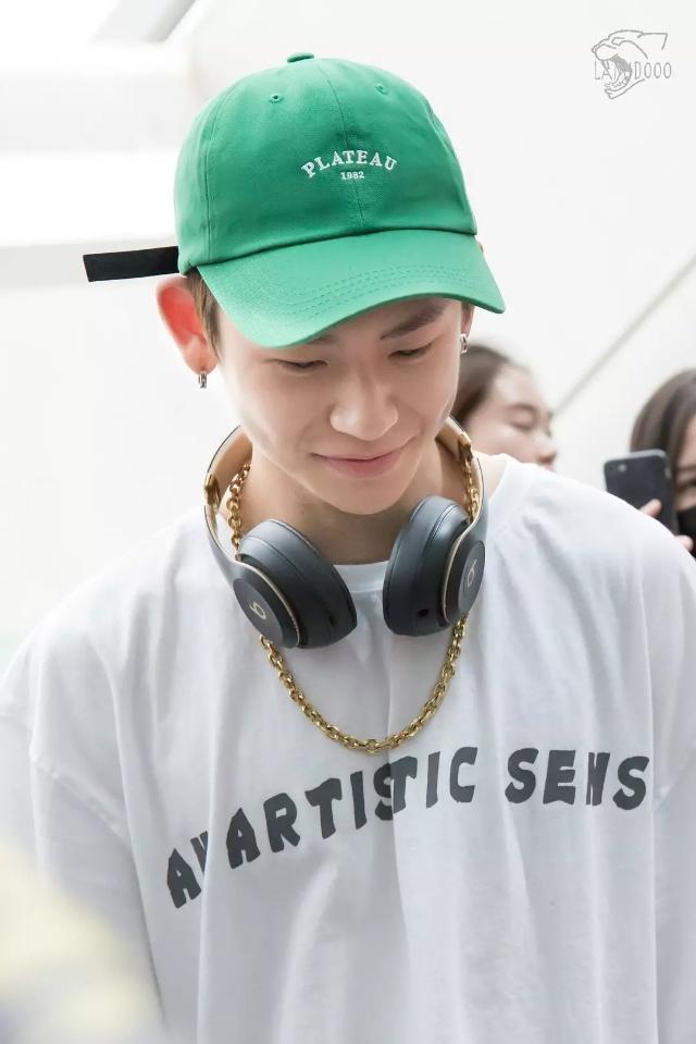 脱粉回踩很可怕吗，看小鬼王琳凯恋情被扒就知道了！