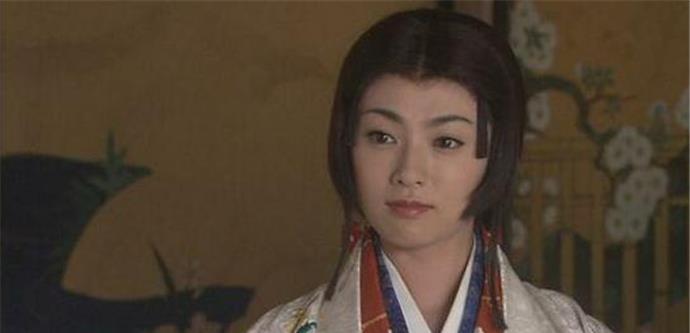 日本士兵因战功娶上级养女