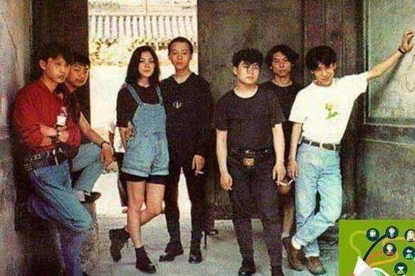 他抛弃王菲转投韩红的怀抱,韩红为了他至今不嫁