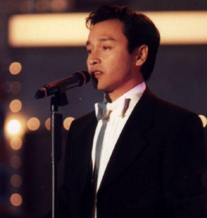 赢过张国荣获金马影帝,颜值不输胡歌,因救人毁容后只演配角