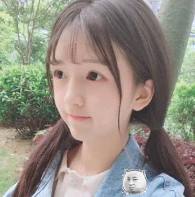 允恩风格越来越大胆,直播卸妆,惊呆旁人,网友:年轻就是好