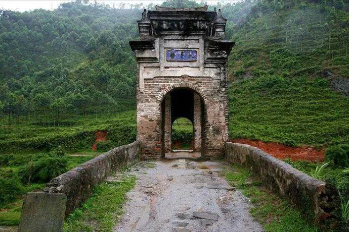 江西广东将建一高铁,设计时速350公里,赣州到广州仅一小时