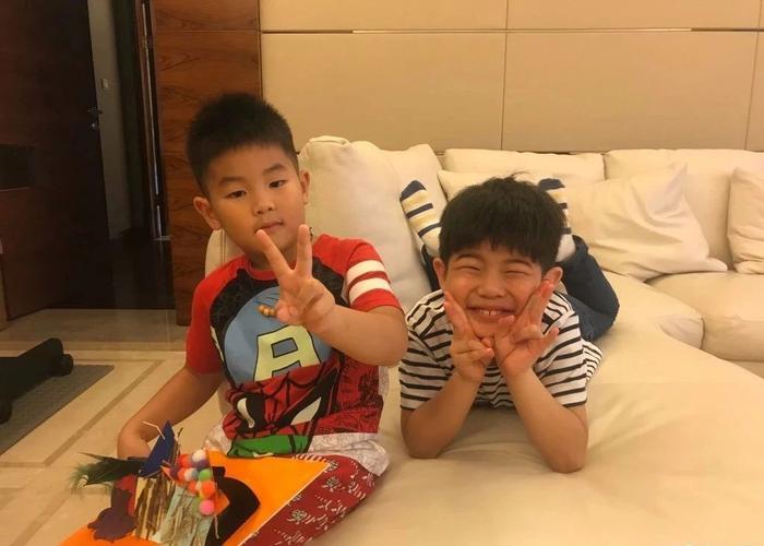 网传沙溢胡可将离婚,沙溢正面刚喷子,回复太霸气!