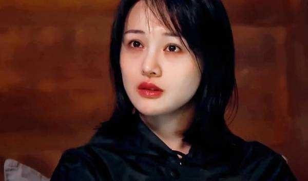 郑爽迫于压力减少演出量？坦言心态未能调整好，无法直面网友评论