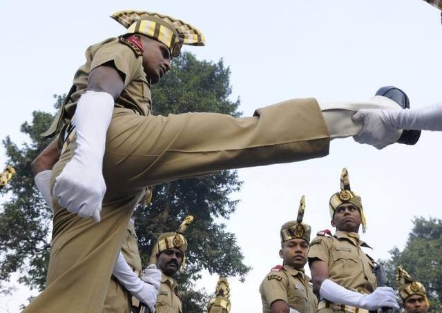 所有国家都被印度阿三蒙骗了，印军的实力第二张图就看出来了