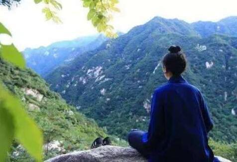 贫道是指道士很穷吗？