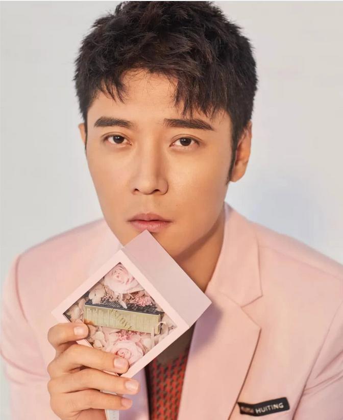 继张丹峰之后,释小龙父亲的武校出事,已寻求警方帮助