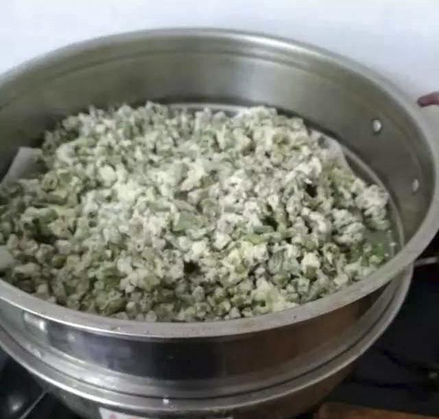 童年常吃的蒸苦累,原来这样做出来的,味道清甜且好吃不腻