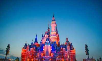 ​上海迪士尼看完烟花还有地铁吗？