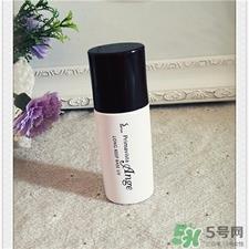 遮瑕膏和隔离霜哪个先用?隔离霜和遮瑕膏的顺序 遮瑕膏和隔离霜哪个先用?隔离霜和遮瑕膏的顺序