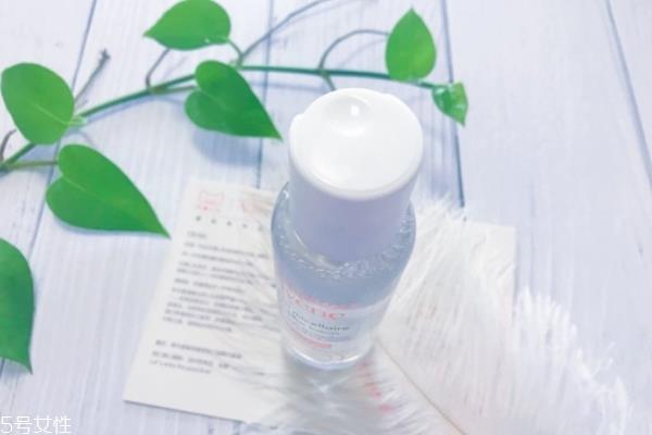 雅漾舒润净颜卸妆水好用吗 你值得拥有 雅漾舒润净颜卸妆水好用吗 你值得拥有