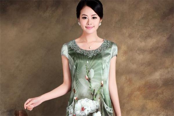 真丝发黄怎么办 一招轻松恢复