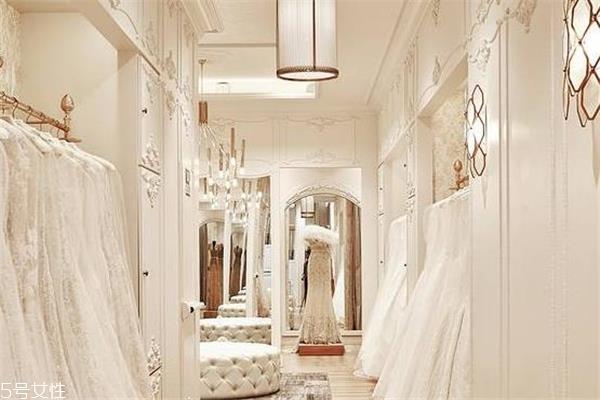 pronovias是什么牌子 西班牙顶级婚纱品牌 pronovias是什么牌子 西班牙顶级婚纱品牌