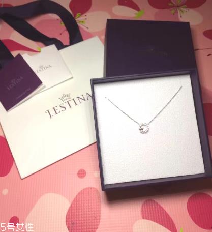 925银能用酒精擦吗？925银用酒精擦好吗