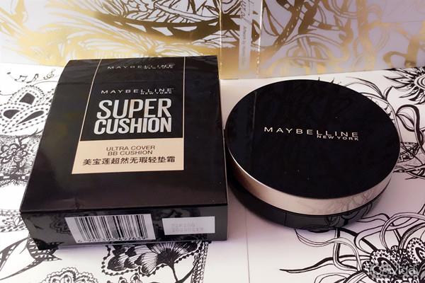 美宝莲超然无瑕轻垫霜有几个色号 美宝莲超然无瑕轻垫霜好用吗 美宝莲超然无瑕轻垫霜有几个色号 美宝莲超然无瑕轻垫霜好用吗