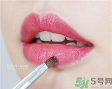 anna sui安娜苏口红雨衣怎么用?安娜苏口红雨衣用法