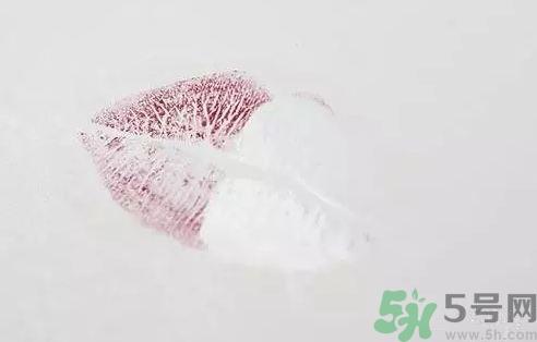 anna sui安娜苏口红雨衣怎么用?安娜苏口红雨衣用法