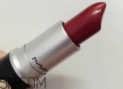 mac ladybug和ruby woo哪个好看_试色对比