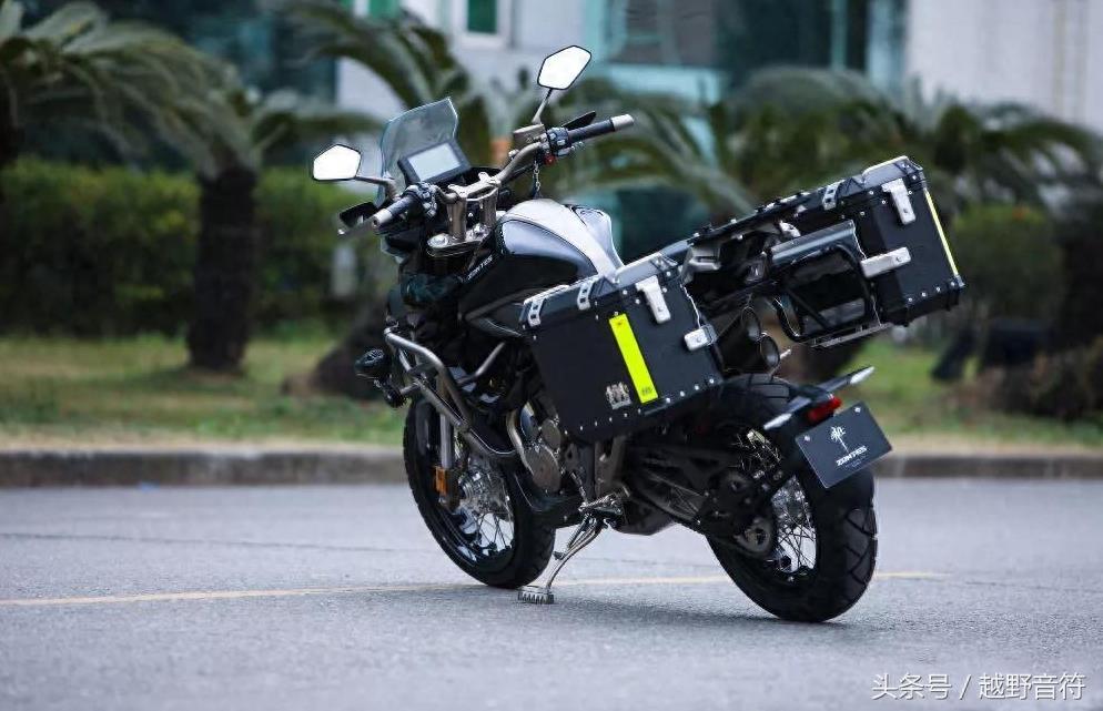 经典鸟嘴拉力 升仕310 ADV 三箱版 预售2.68万