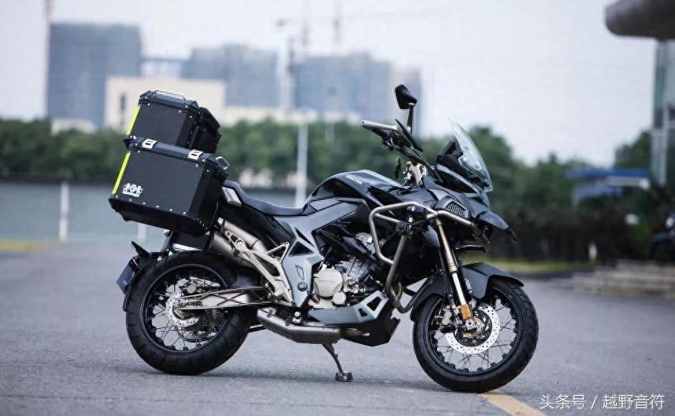 经典鸟嘴拉力 升仕310 ADV 三箱版 预售2.68万