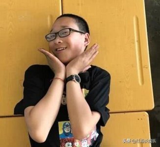 ​网红郭乐乐近照曝光，颜值一改昔日风格，网友惊叹：要逆袭男神！