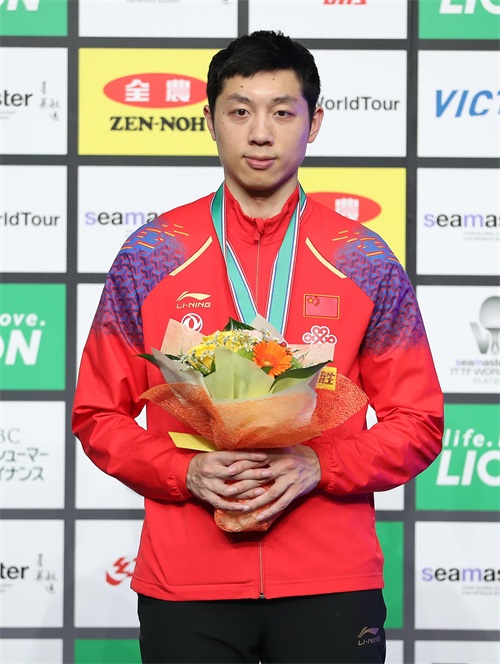 乒乓球——日本公开赛:许昕男单夺冠