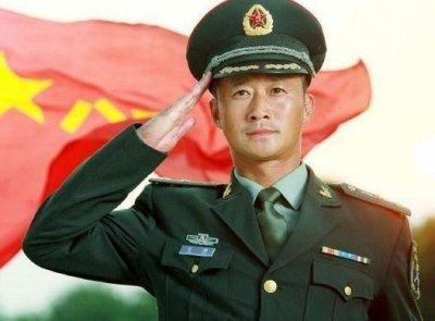 ​吴京：8岁武术夺冠，14岁瘫痪，24岁爆红，43岁火遍全国