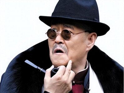 ​赵本山背后靠山被曝光，他在东北无人敢碰，全凭这三位贵人照拂