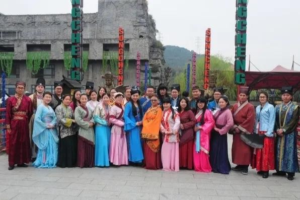 李逵为什么这么残暴 一戒武夫一对板斧使得风生水起而己