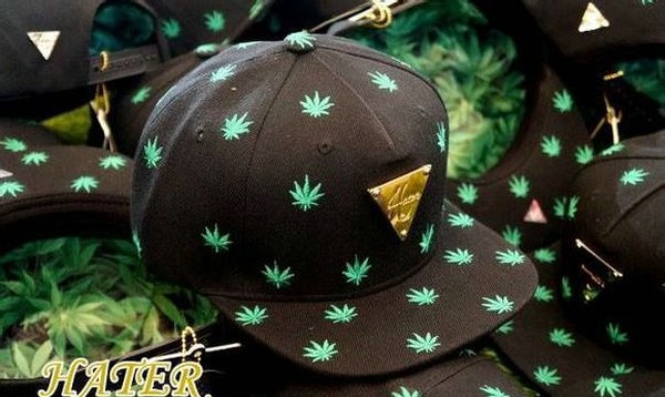 鹿晗的帽子是什么牌子(鹿晗的潮牌叫什么)  第8张