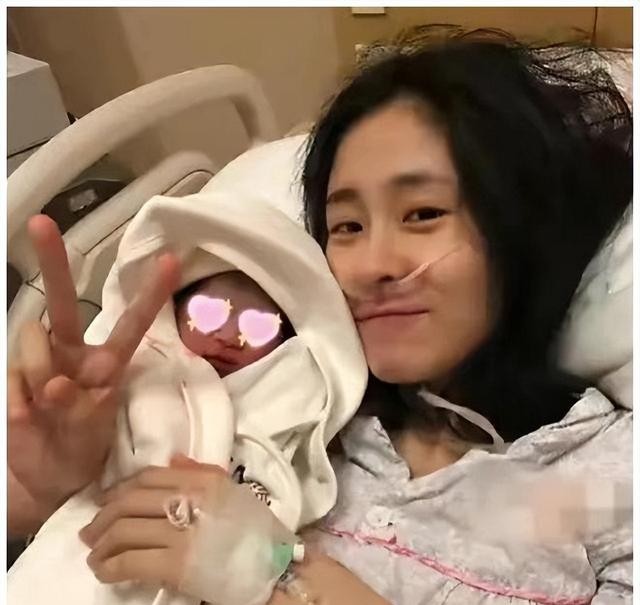 张碧晨华晨宇什么时候在一起的（华晨宇拒绝迎娶张碧晨）