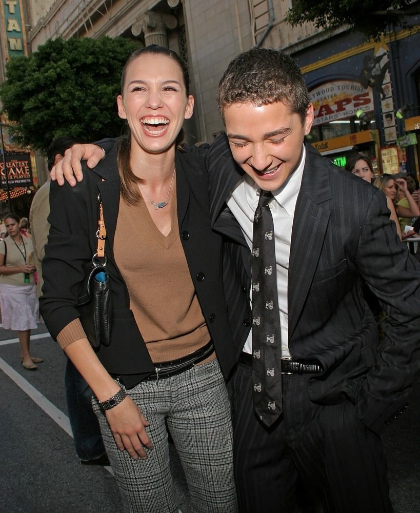 克里斯蒂·卡尔森·罗曼诺个人资料写真作品