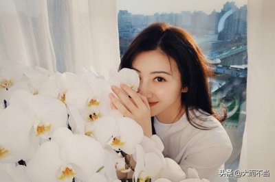 ​赵奕欢公开男友视角（赵奕欢官宣恋情）