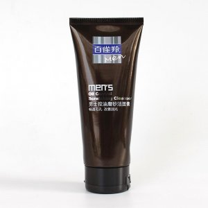 ​梦妆花萃净白怎么样（洗面奶推荐深层清洁收敛毛孔）