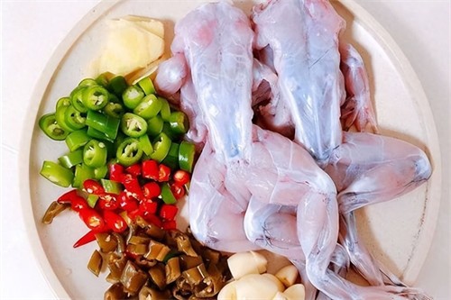 牛蛙为什么叫牛蛙(牛蛙为什么要尽量少吃)