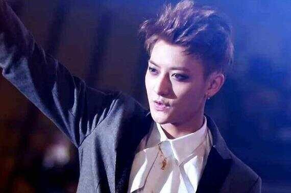 黄子韬妈妈,龙韬娱乐微博(黄子韬妈妈个人资料) 黄子韬妈妈,龙韬娱乐微博(黄子韬妈妈个人资料)