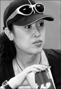 ​中国变性第一人张克莎近照现在过得怎么样?张克莎变性前男人照片