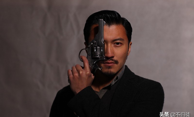 杨幂和谢霆锋宣布大婚（杨幂维权告造谣者将赔偿6万）