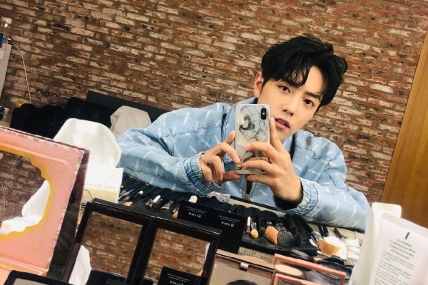 肖战公司为什么不给配助理 哥哥为什么总是一个人