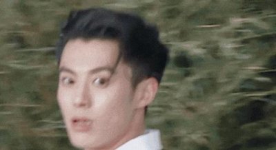 ​刘亦菲、周冬雨、宋茜在LV大秀考雅思，谁的分数更高？