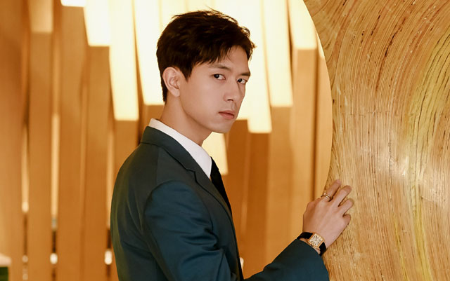 盘点十大单眼皮的男明星（那些单眼皮男明星）