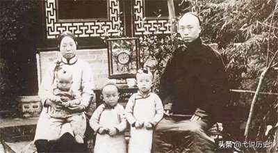 ​清朝一张“恐怖”的老照片，房间出现“幽灵”，至今都无法解释