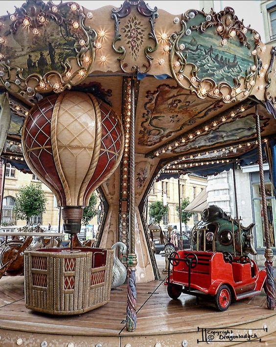 旋转木马里有什么（有这么一个浪漫的传说）(18)