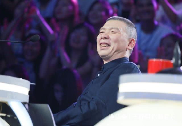 冯小刚：用40万音响听盗版碟！得知真相后，让网友傻眼了！