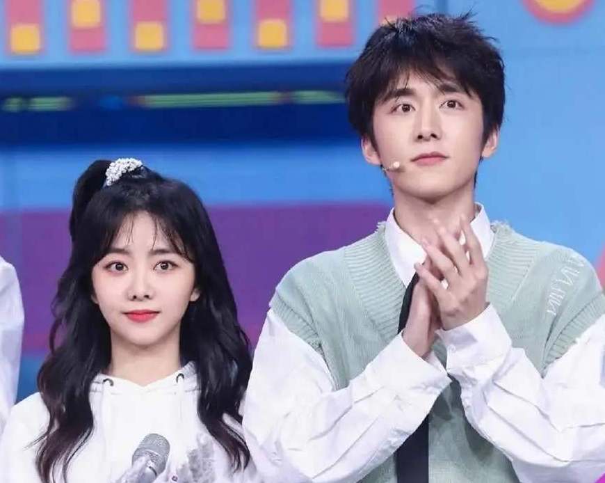 张新成谭松韵怎么认识的?(张新成谭松韵会在一起吗)