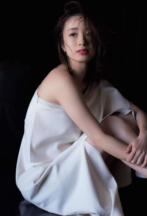 巨乳女优排名（日媒评选夏季日剧四大美乳女优）