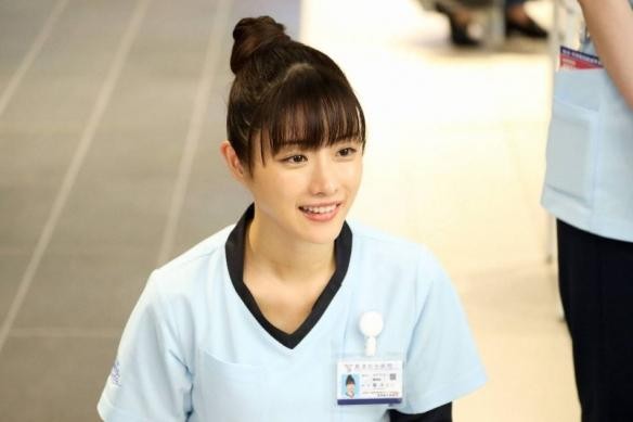 巨乳女优排名（日媒评选夏季日剧四大美乳女优）