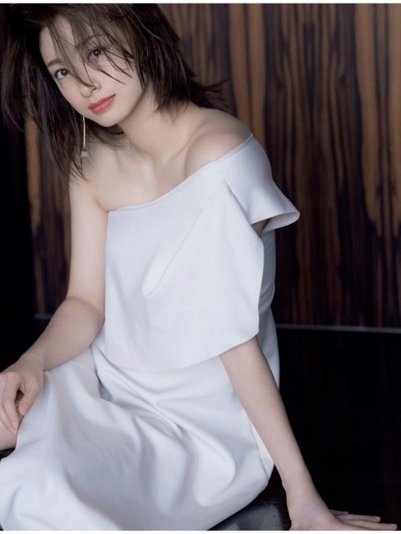 巨乳女优排名（日媒评选夏季日剧四大美乳女优）