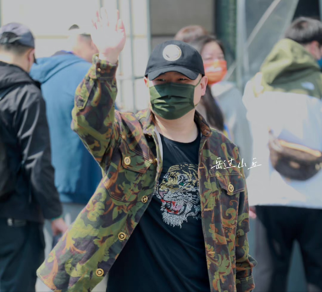 岳云鹏再次打卡《王牌对王牌》（岳云鹏参加综艺节目）