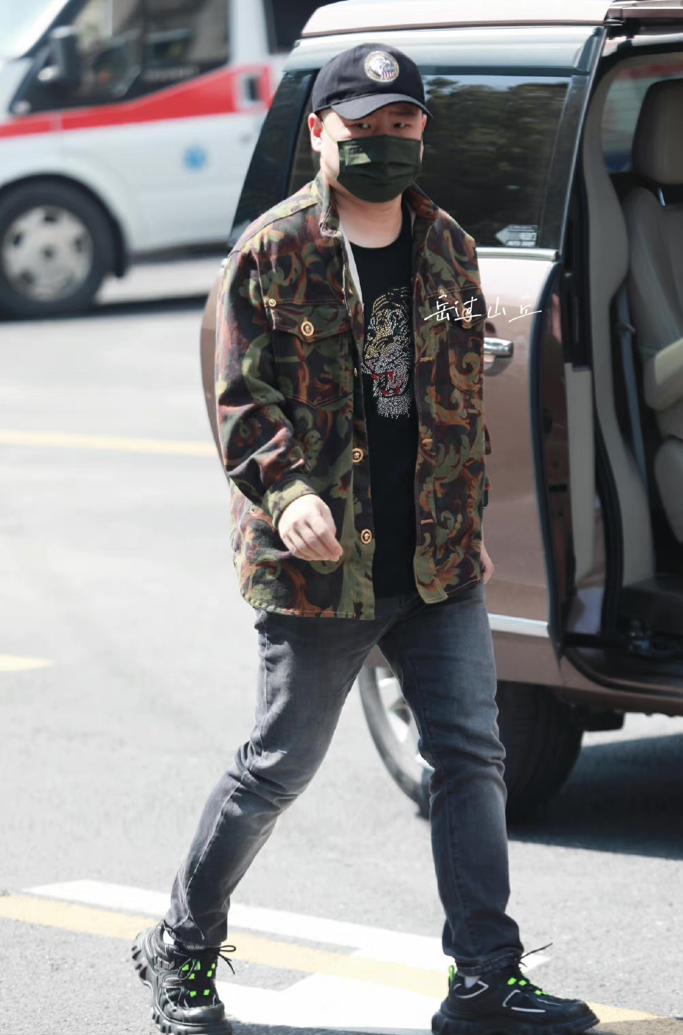 岳云鹏再次打卡《王牌对王牌》（岳云鹏参加综艺节目）